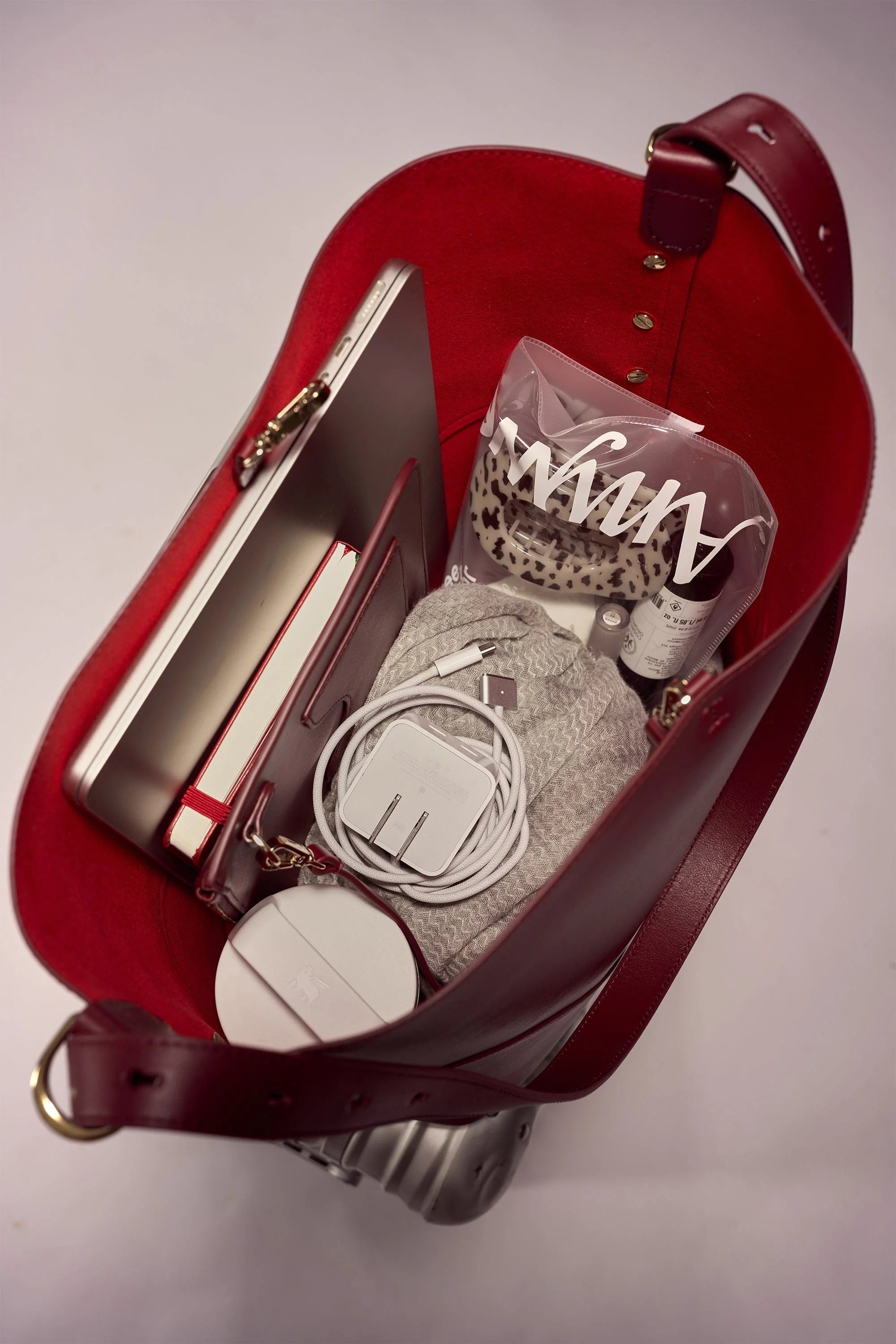 Marina Soft Bucket By Oleada