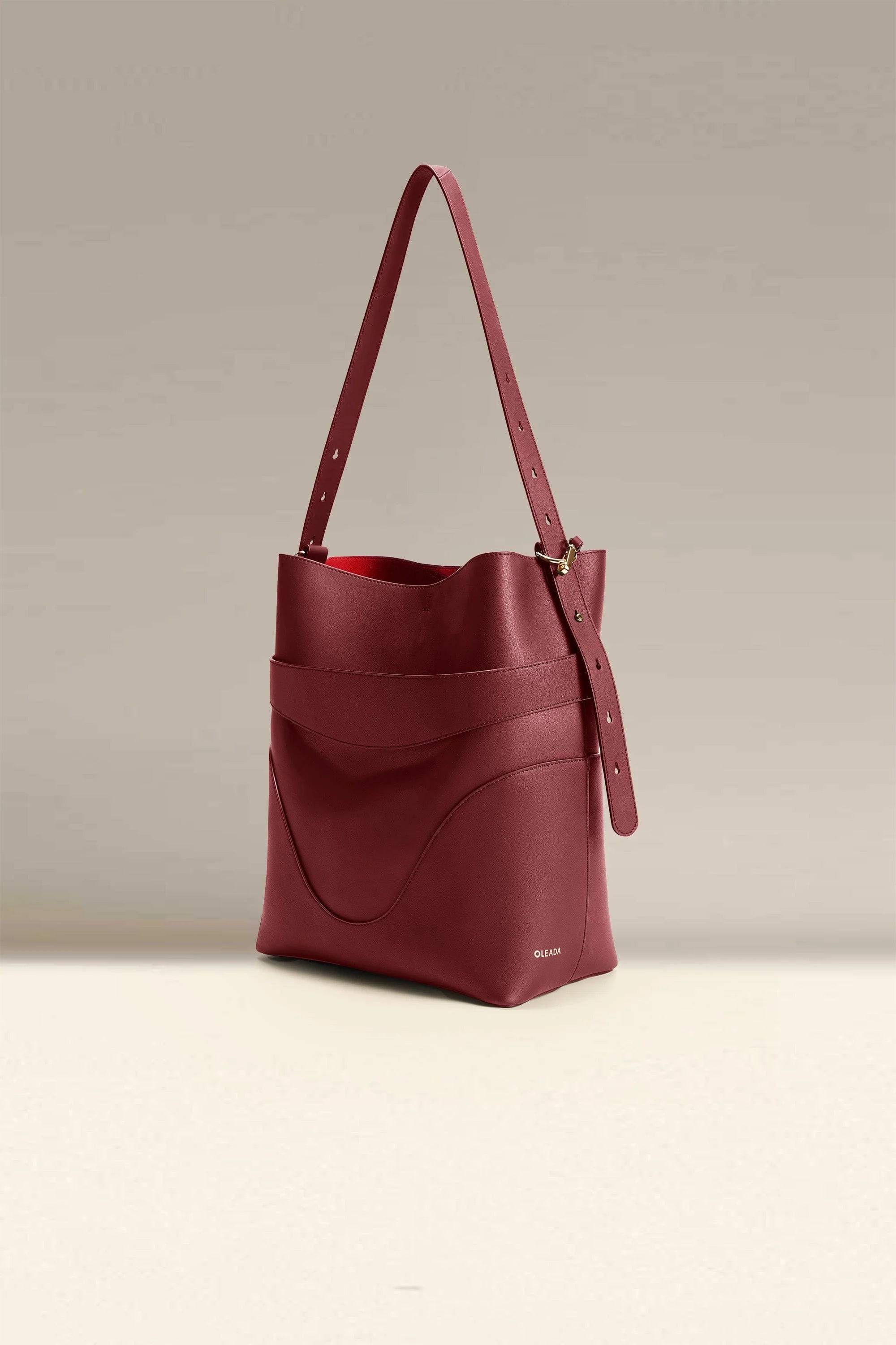 Marina Soft Bucket By Oleada